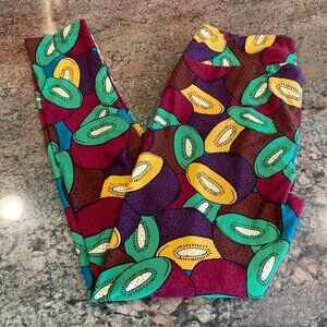 TC NWOT LuLaRoe Leggings B05 5156